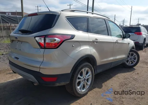 2018 Ford Escape Se из США, поврежденный, VIN 1FMCU0GD1JUB40638